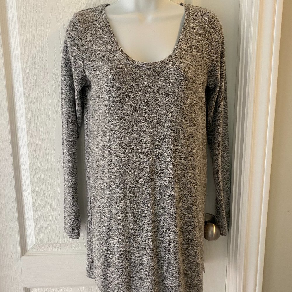 Grey stretchy tunic